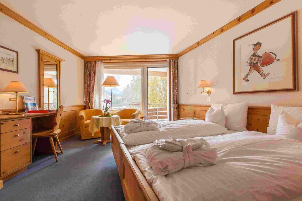 Quadratscha Alpenhotel Замедан Екстериор снимка